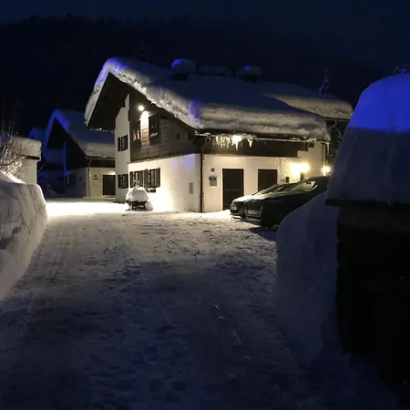 Forsthaus * Reit im Winkl