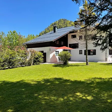 Forsthaus Apartment *